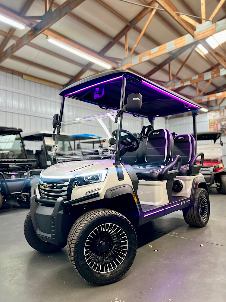 2026 EPIC E40FX - Metallic Pearl White